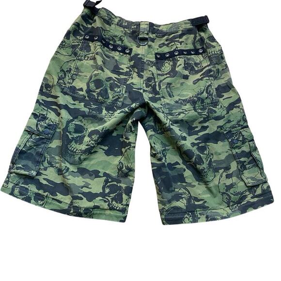 Widow Green Black Camouflage Cargo Shorts Size 1X - Picture 2 of 5